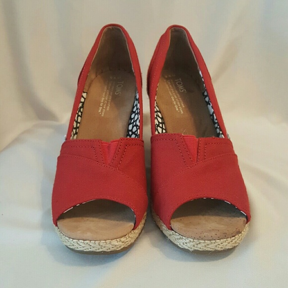 Toms Classic Wedge Sandal