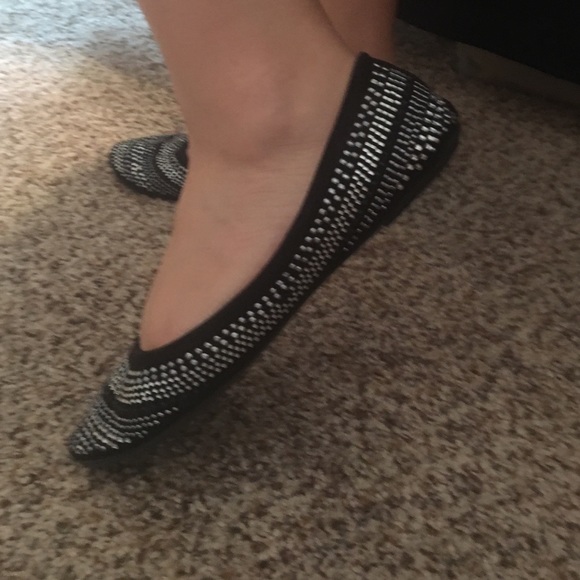 Extremely cute flats - Picture 2 of 4