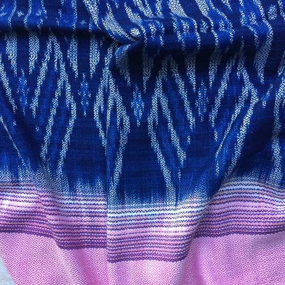 Authentic Thai Blanket Scarf (Mo Hom) - Picture 3 of 4