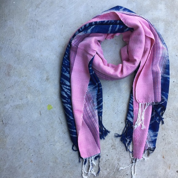 Authentic Thai Blanket Scarf (Mo Hom) - Picture 4 of 4