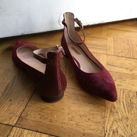 Pointy Toe Ankle Strap Flats