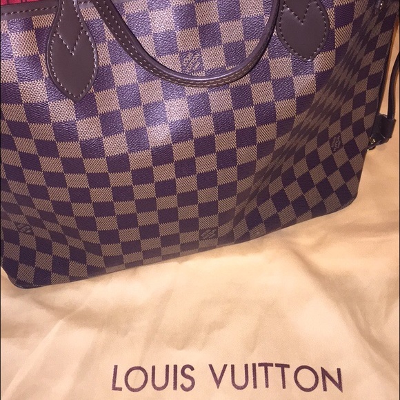 Non authentic Louis Vuitton neverful bag