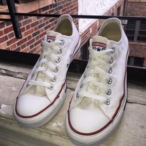 Chuck Taylor Converse