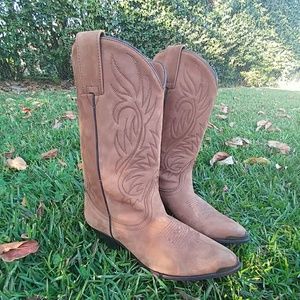 Embroidered Cowboy boots