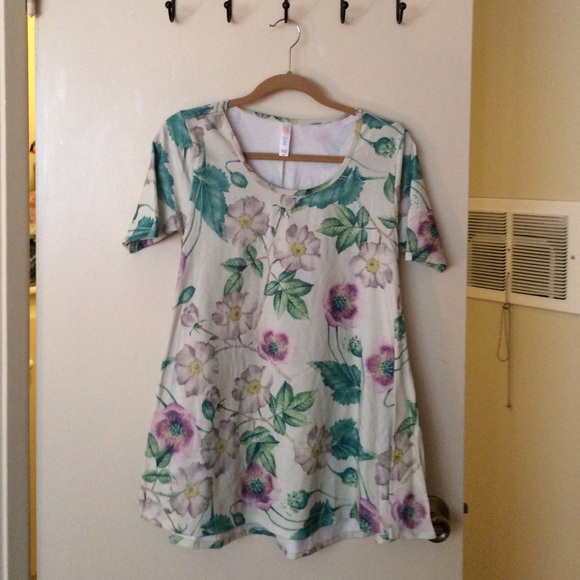 Lularoe Perfect Tee XXS