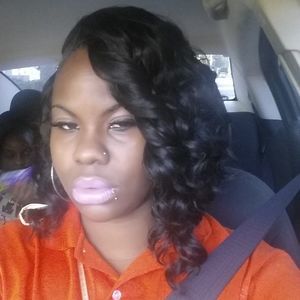 Meet your Posher, Rhonda