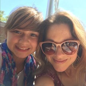 Meet your Posher, Lynn