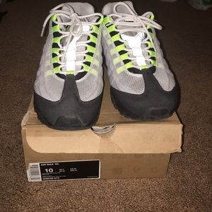 Air Max 95' size 10