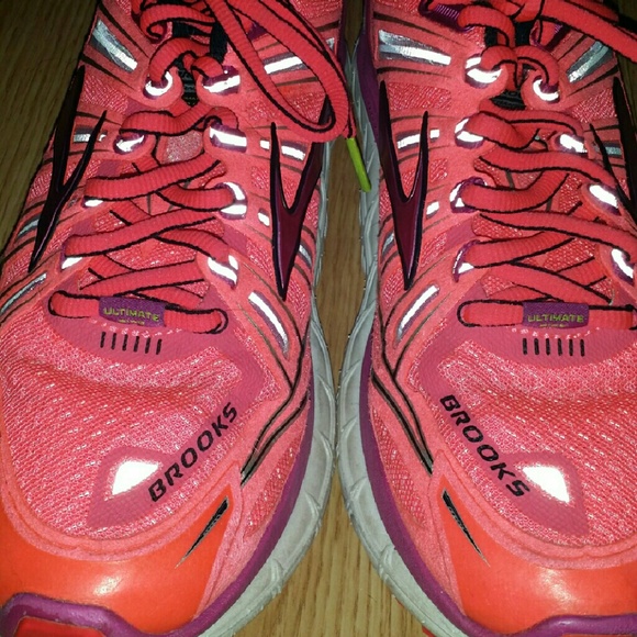 Brooks running shoes, women's size 8