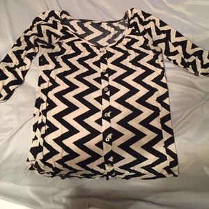 Fashionable top