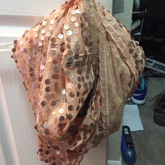 Copper sequin Infiniti scarf - Picture 3 of 3