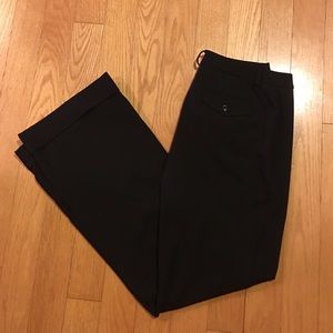 Size 4 Nine West wide leg dress pants.