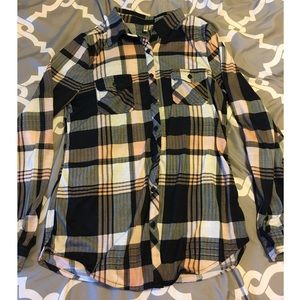 Super cute Flannel!