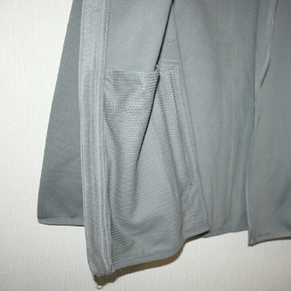 Gray Birdseye Pattern Fleece Jacket NWT - Picture 3 of 4