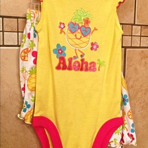 New Baby outfit. Items up for auction check b4💵