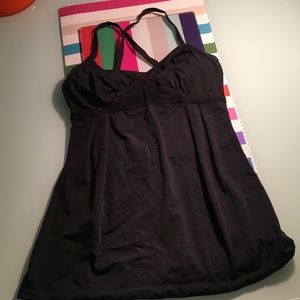 Lululemon cross cross tank