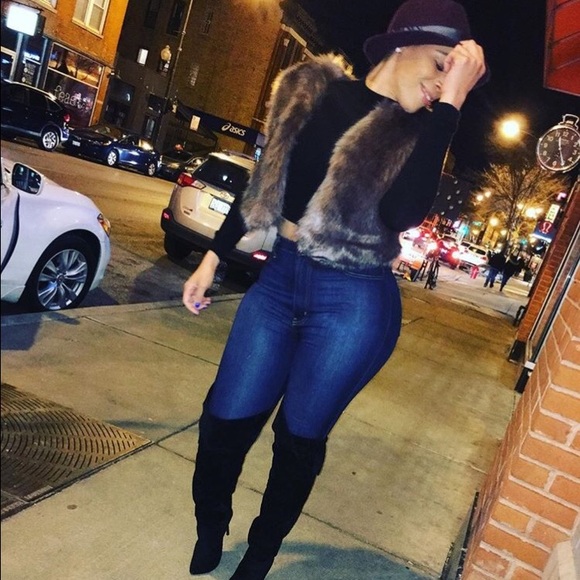 AKIRA Other - Akira Faux Fur Vest