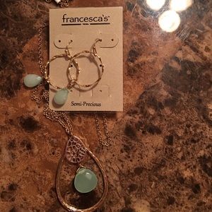 Francesca's earring and necklace matching set!