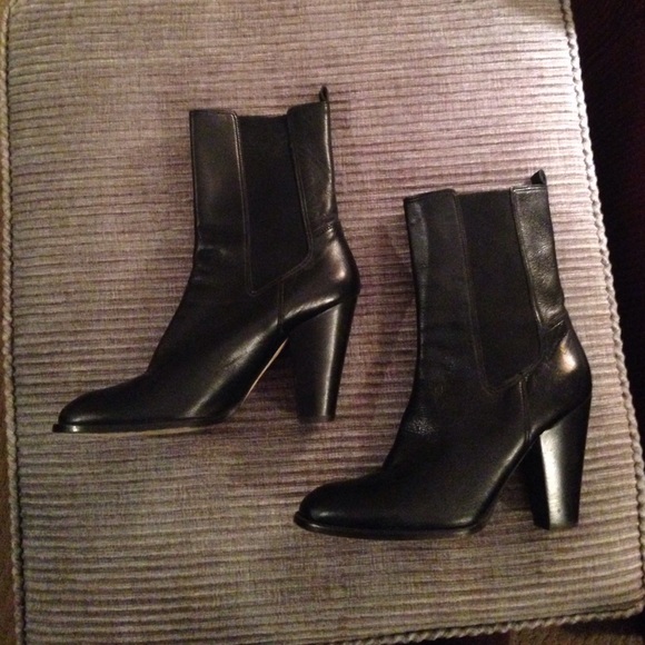 KORS Michael Kors Booties