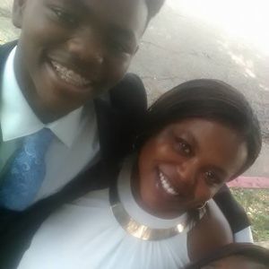 Meet your Posher, Ola