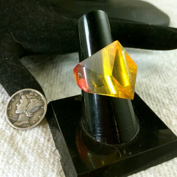 Gold Lucite Ring s6