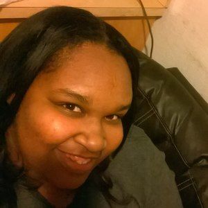 Meet your Posher, Shaakira