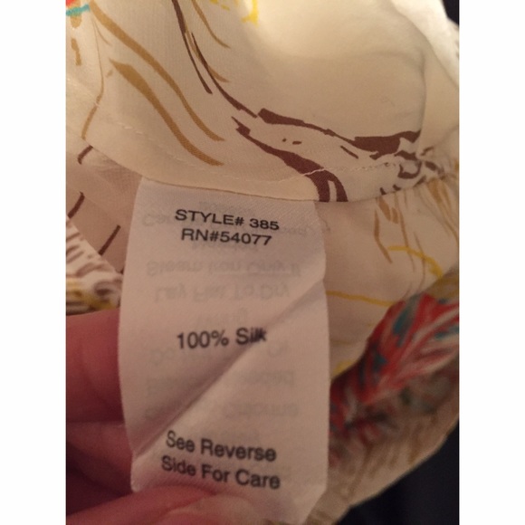 Cabi 100% Silk Yellow Feather Print Tunic - Picture 3 of 4