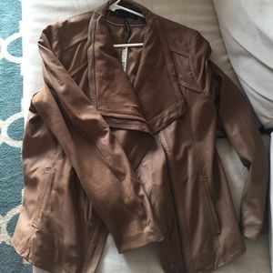 100% Elie Tahari Brown Leather jacket - never worn
