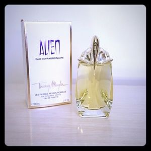 New In Box Alien Eau de Toilette by Thierry Mugler