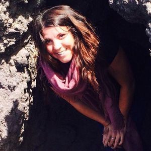 Meet your Posher, Alicia