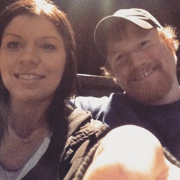 E&K Swearingen 👽💘👽 - Picture 2 of 4