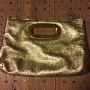 MICHEAL KORS GOLD CLUTCH