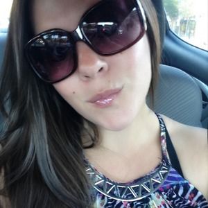 Meet your Posher, Stefani