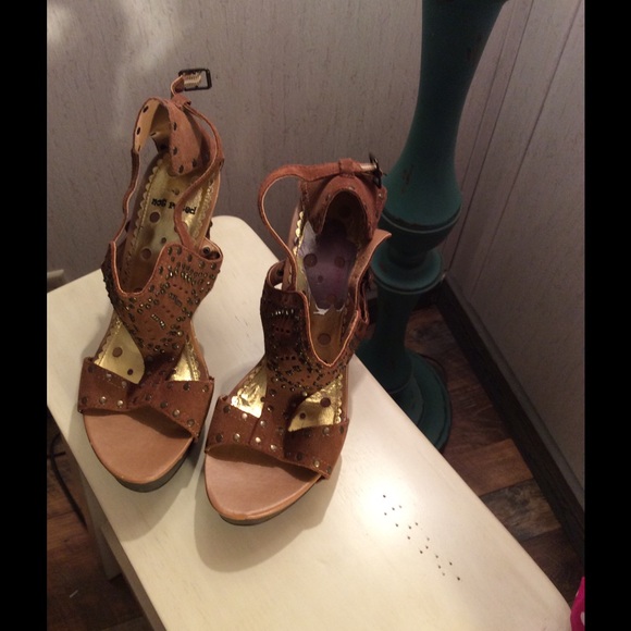 Not Rated Brown Leather Sandal