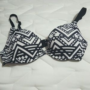 VS Pink wear everywhere push up bra