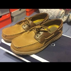CROFT&BARROW BOAT SHOES ' SIZE 10, WORN TWICE!!!!!