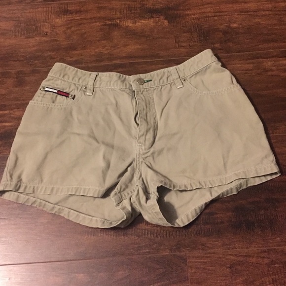 Tommy Hilfiger khaki shorts sz 7
