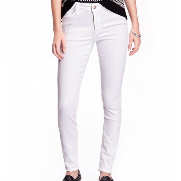 Mid-Rise Rockstar Skinny Jeans