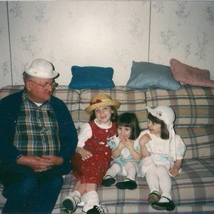 Meet your Posher, Elizabeth