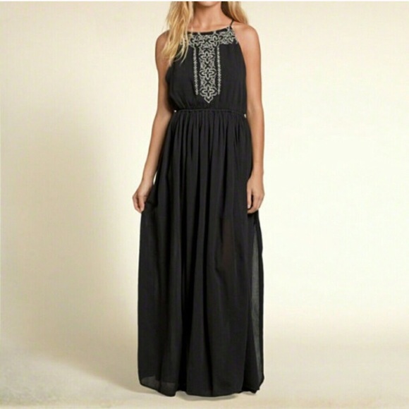 Hollister Embroider Maxi Dress