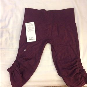 Lululemon In The Flow Crop II