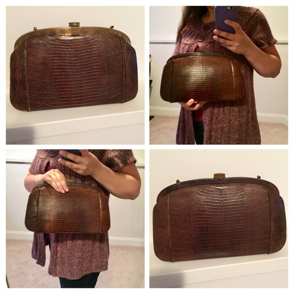 Vintage Handbags - 🐍👛Vintage Snake Leather Clutch Purse Small Tear!