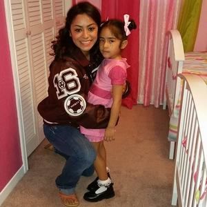 Meet your Posher, Cristal