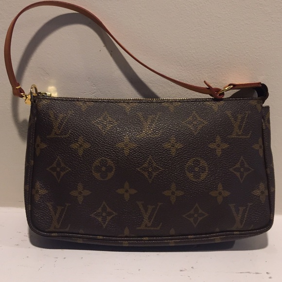 Louis Vuitton Pochette Clutch Bag