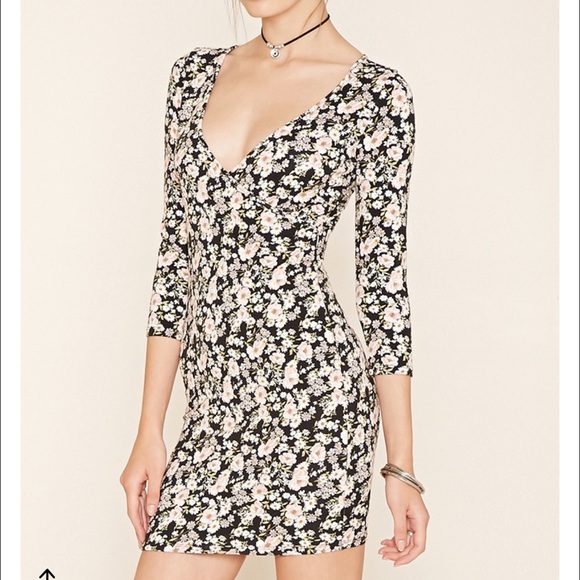 🌺👗BRAND NEW WITH TAGS👗🌺Forever 21 floral dress