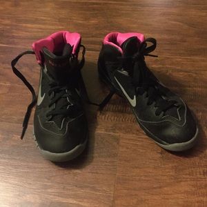 Nike hyper quickness high top shoes sz 2.5