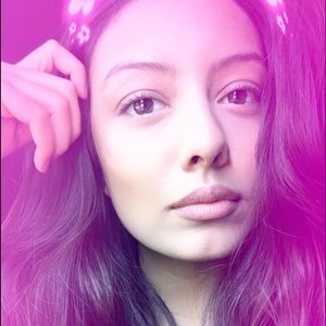 Meet your Posher, Mariana