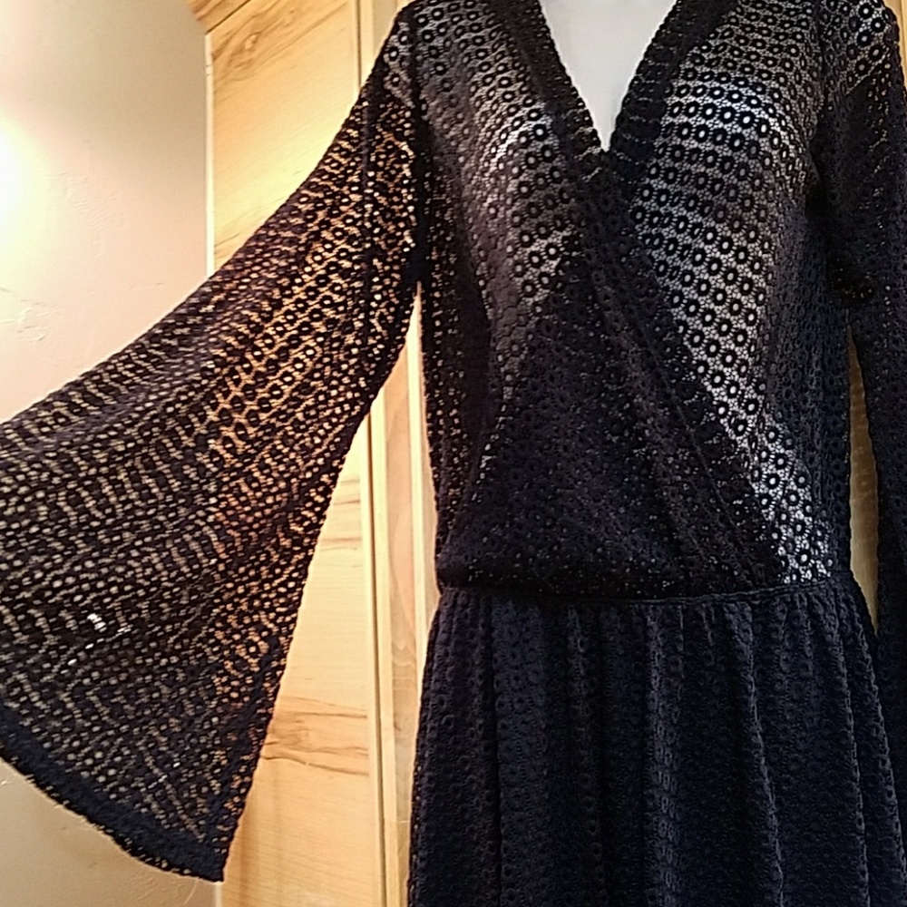 Last 1 Black boho lace midi dress, split v back - Picture 6 of 8