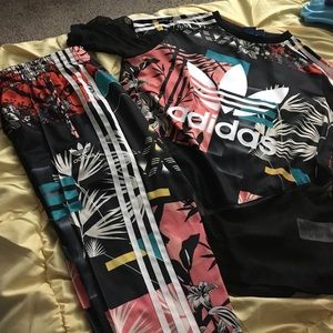 Adidas sweatsuit