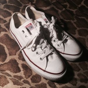 White low top converse